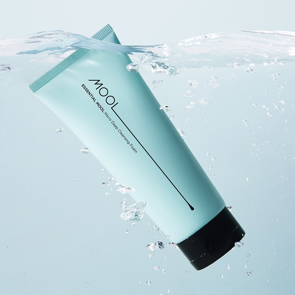 Essential Mool Micro Deep Cleansing Foam