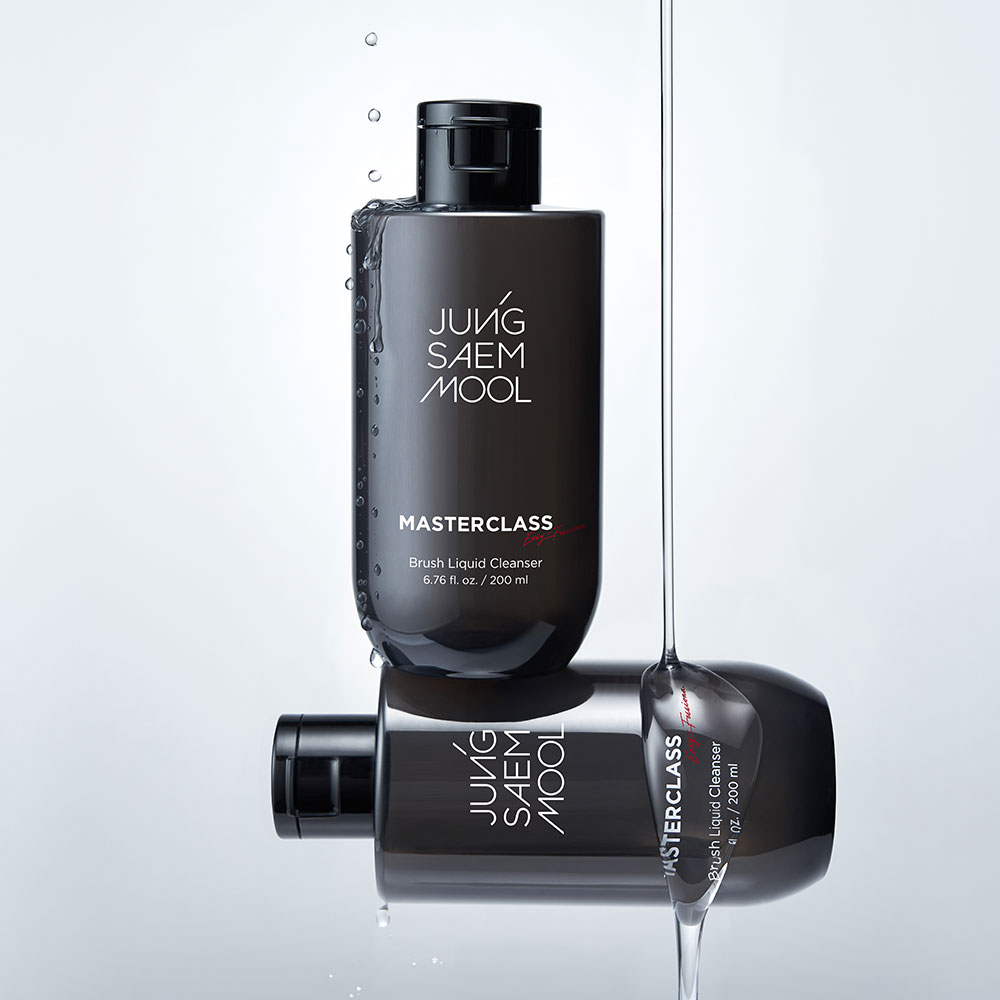 Masterclass Brush Liquid Cleanser
